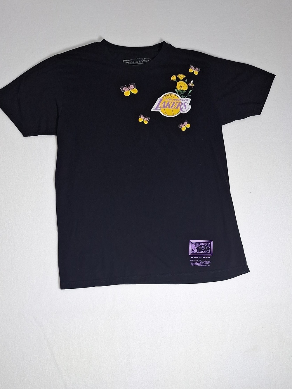 Los Angeles Lakers T-Shirt By Mitchell & Ness